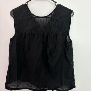 Uniqlo Black Sleeveless Blouse